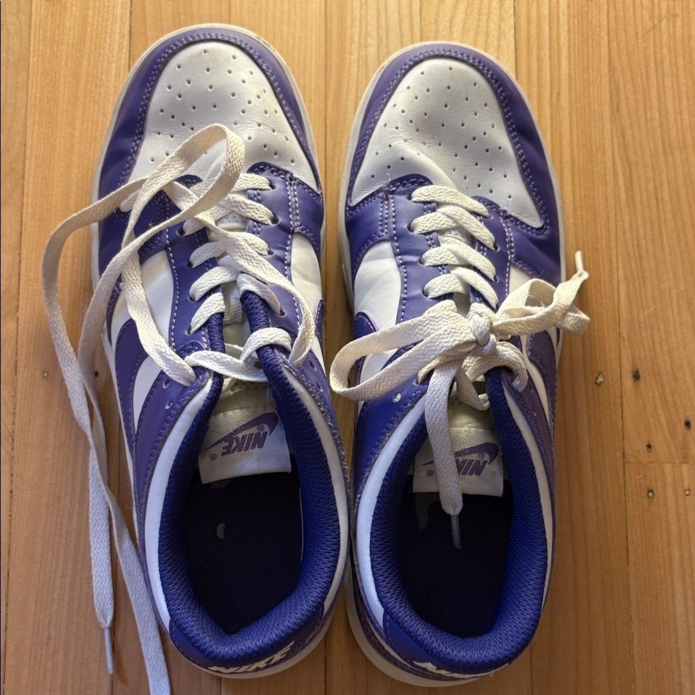 Nike White and Purple Athletic Shoes